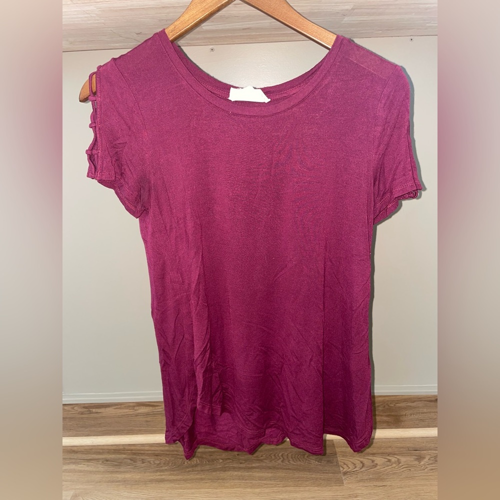 Pink Republic t-shirt with cross cross sleeve design